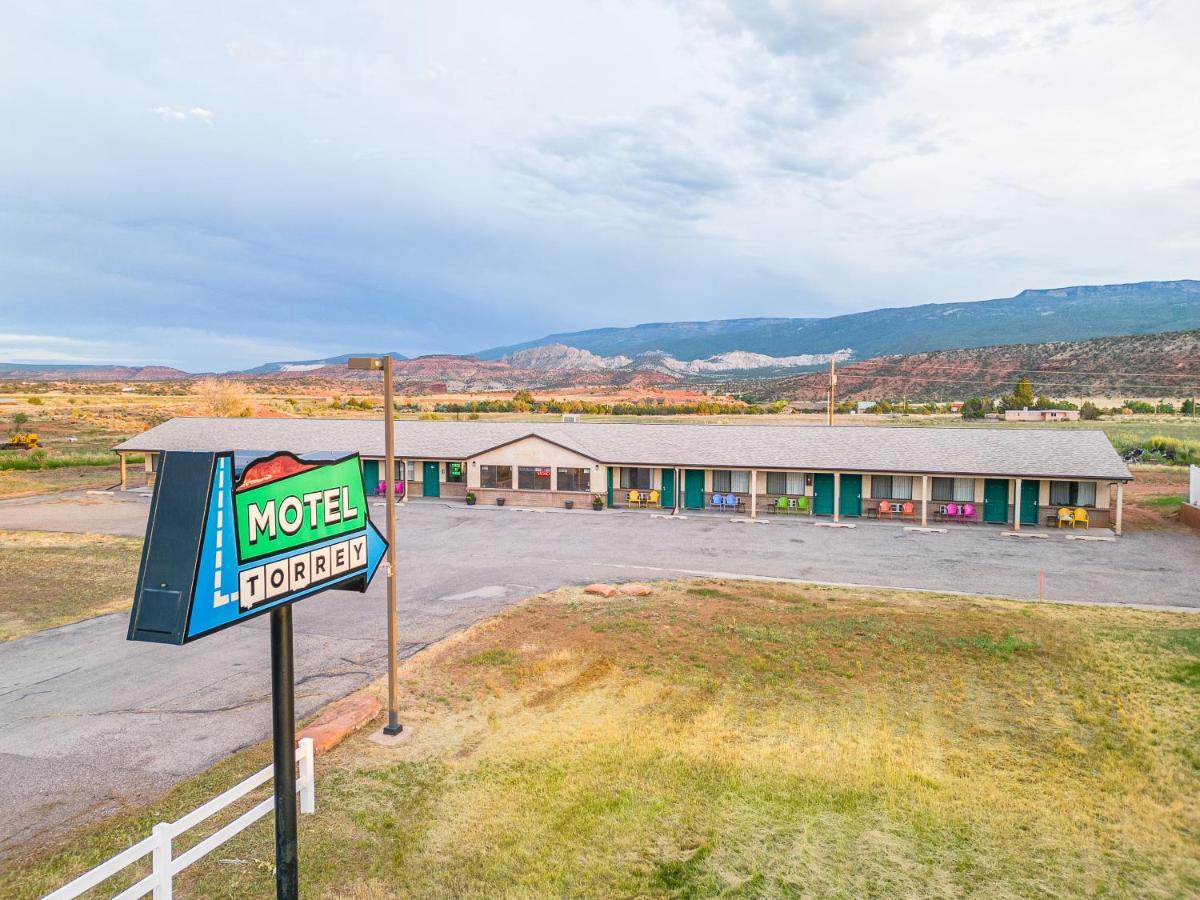 Motel Torrey Buitenkant foto